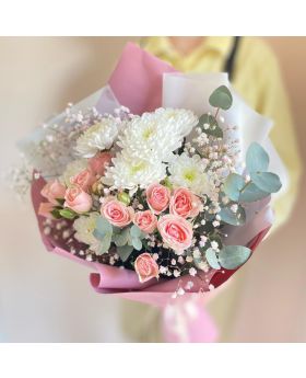 pink bouquet for her